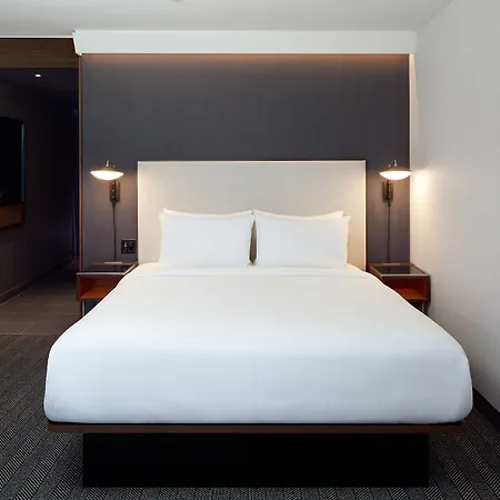 Residence Inn Montreal Midtown-3