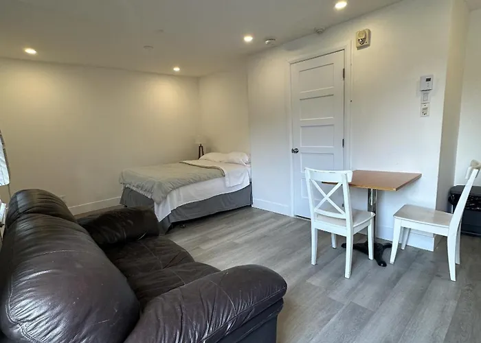 Hotel Mini Inc Montreal